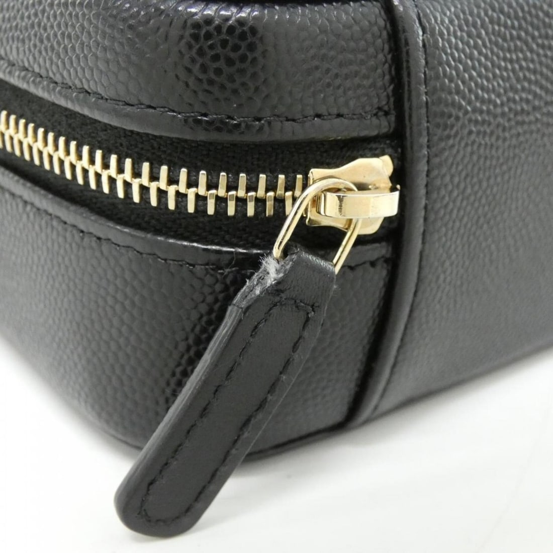 Chanel 84452 Shoulder Bag - 5