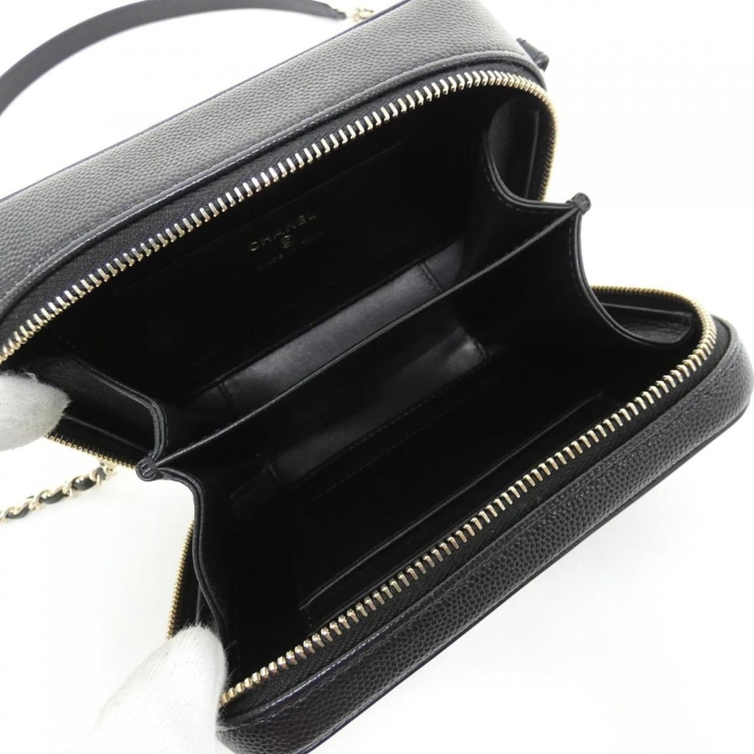 Chanel 84452 Shoulder Bag - 7