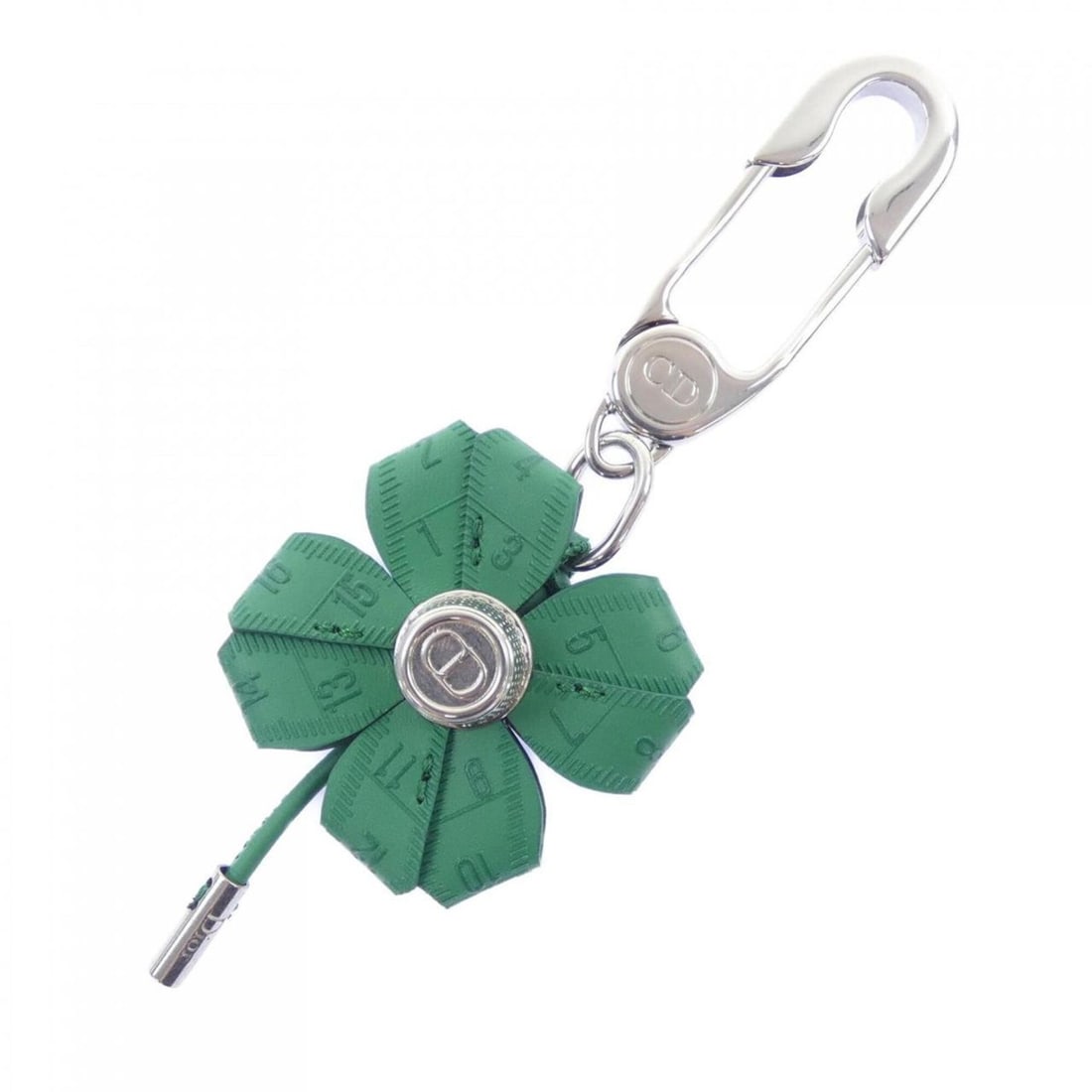 Christian Dior Dior Clover Key Holder 2BCKH619GTR: --- Catalog ---Category: SizeSize (HxWxD): 8cm x 5.5cm / 3.14'' x 2.16''Category: DesignType: KeyringColor: Green, SilverGender: MenCategory: GeneralBrand: Christian Dior--- Item List ---Section: