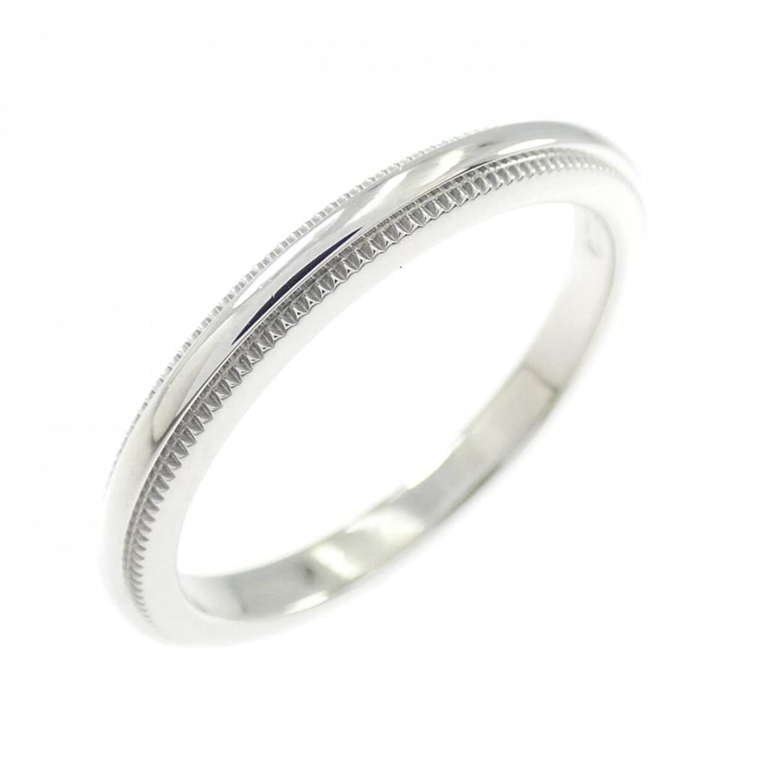 Tiffany & Co. Milgrain Ring: --- Catalog ---Category: SizeJP Size: 9US Size: 5Category: DesignType: Band ringGender: WomenMaterial: Platinum 950Category: GeneralBrand: Tiffany--- Item List ---Section: ConditionRanking: Rank A