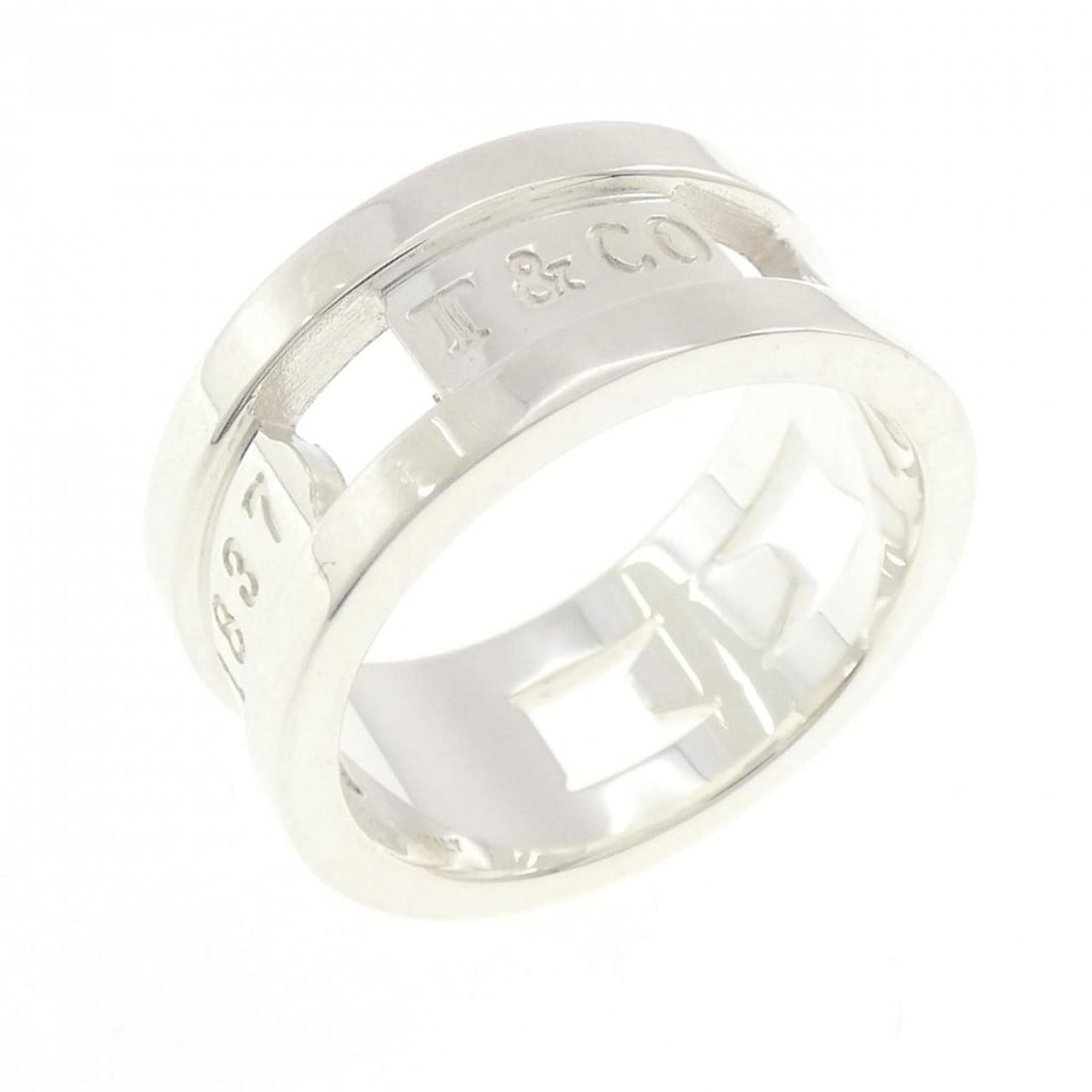 Tiffany & Co. 1837 Element Ring: --- Catalog ---Category: SizeJP Size: 15.5US Size: 7.5Category: DesignType: Band ringGender: WomenMaterial: Silver 925Category: GeneralBrand: Tiffany--- Item List ---Section: ConditionRanking: Rank