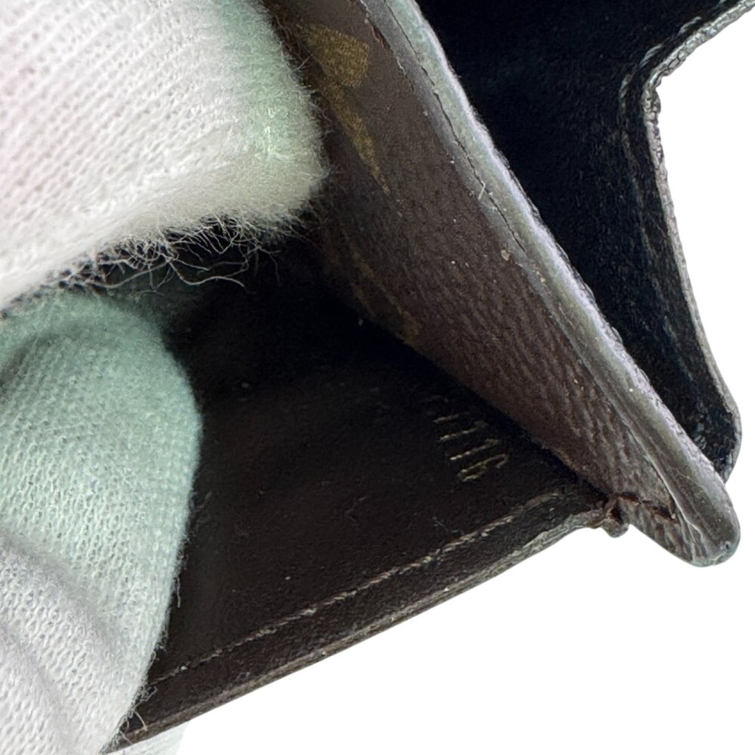 Loewe CEM1ZCPX02 Wallet/Coin Case - 15