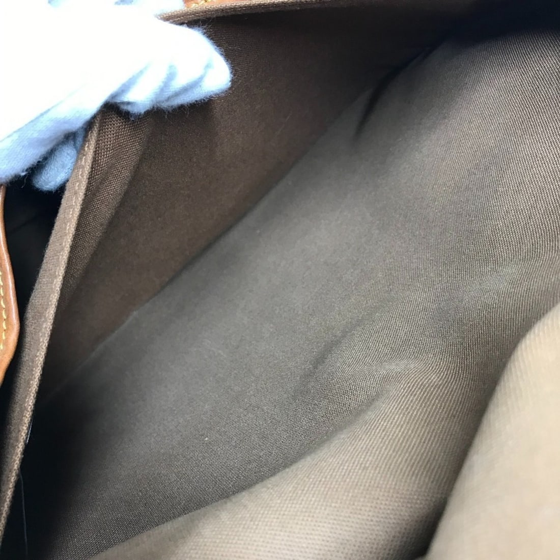 Gucci Infinity Necklace - 12