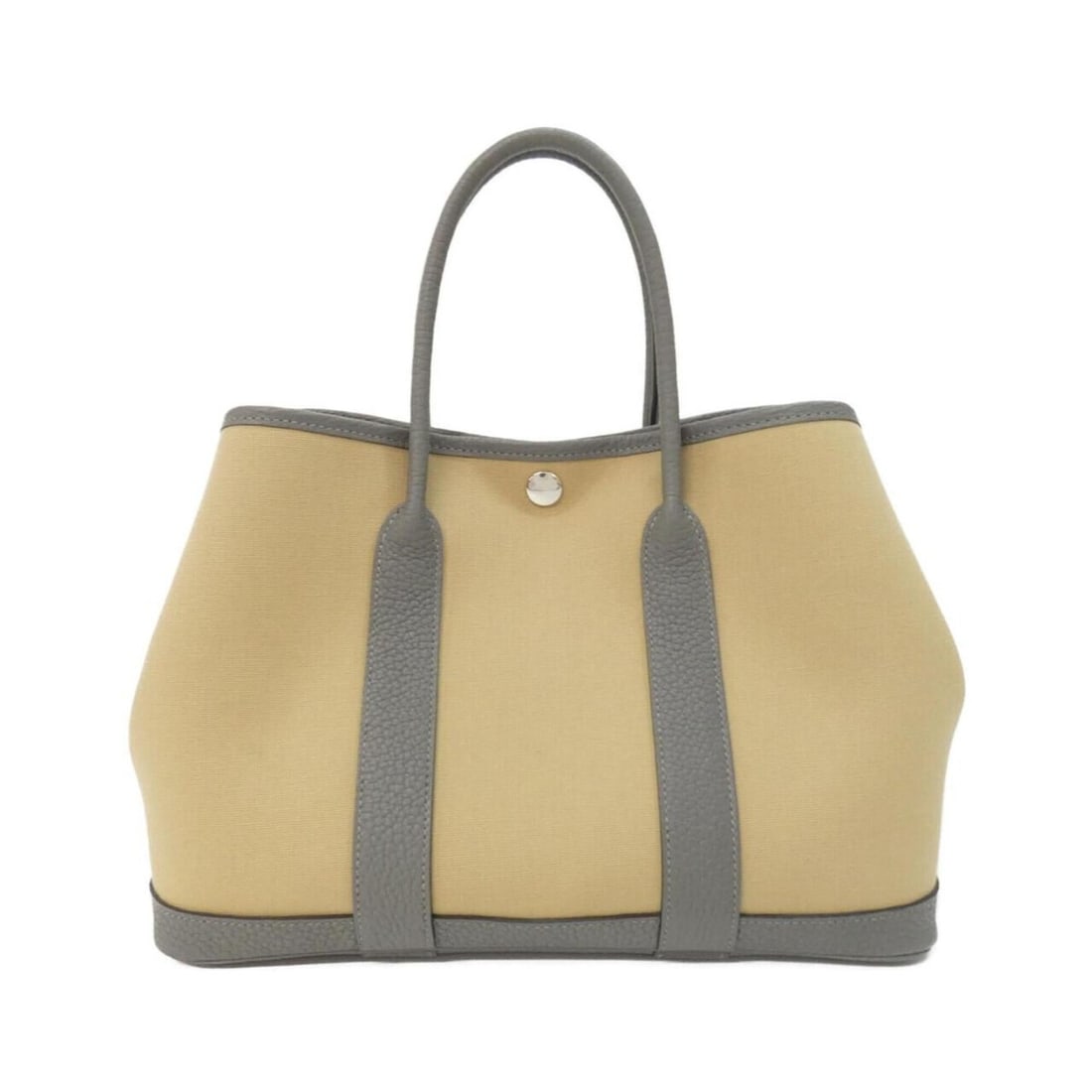 Hermes Garden Party Verso 30cm 082262CK Handbag: --- Catalog ---Category: SizeSize (HxWxD): 21cm x 30cm x 14cm / 8.26'' x 11.81'' x 5.51''Category: DesignType: HandbagColor: BeigeGender: Women,MenMaterial: Toile officier , Negonda leather Category: