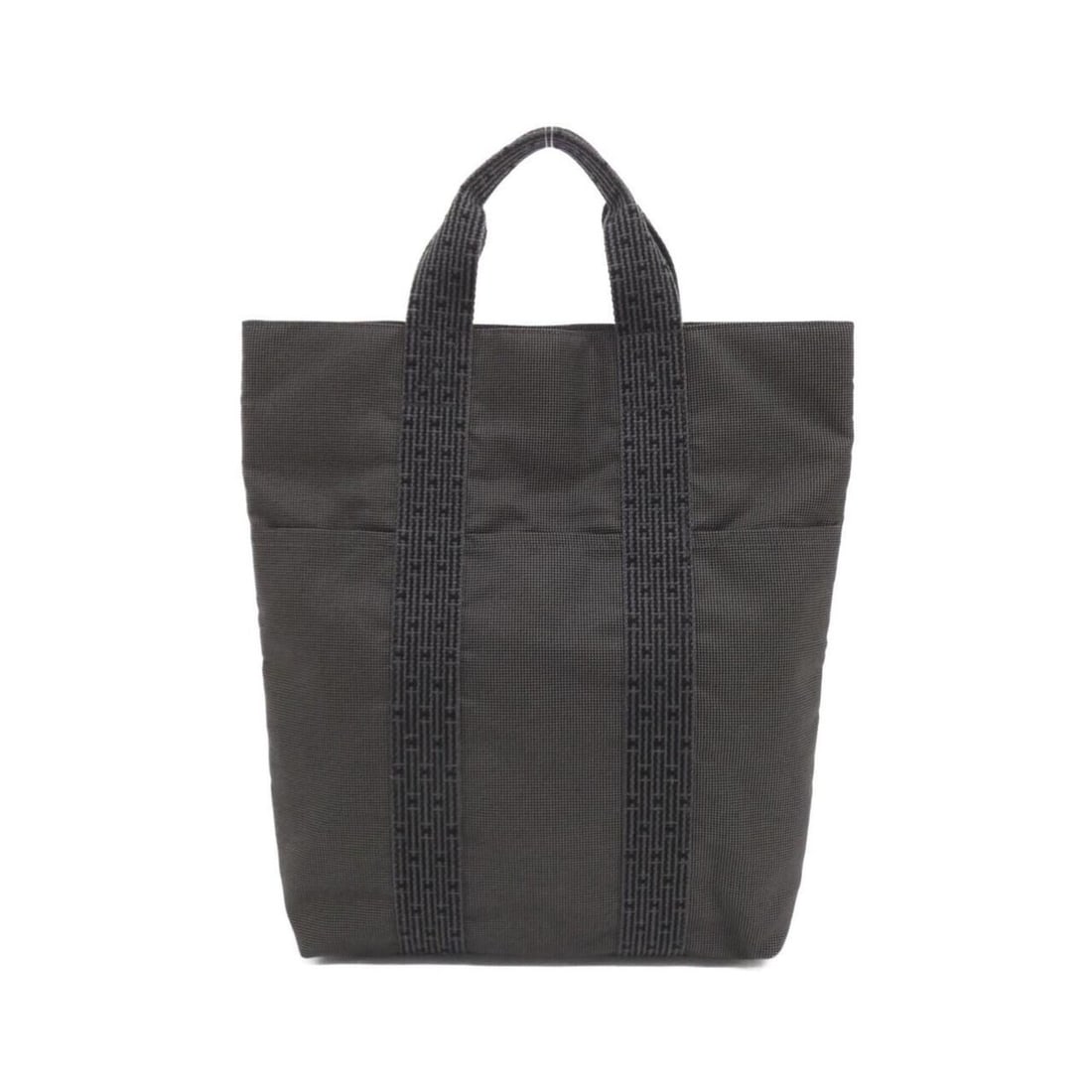 Hermes Herline Cabas 101085M Handbag: --- Catalog ---Category: SizeSize (HxWxD): 40cm x 36cm x 7cm / 15.74'' x 14.17'' x 2.75''Category: DesignType: HandbagColor: BlackGender: Women,MenMaterial: Canvas Category: GeneralMPN: 101085MBrand: