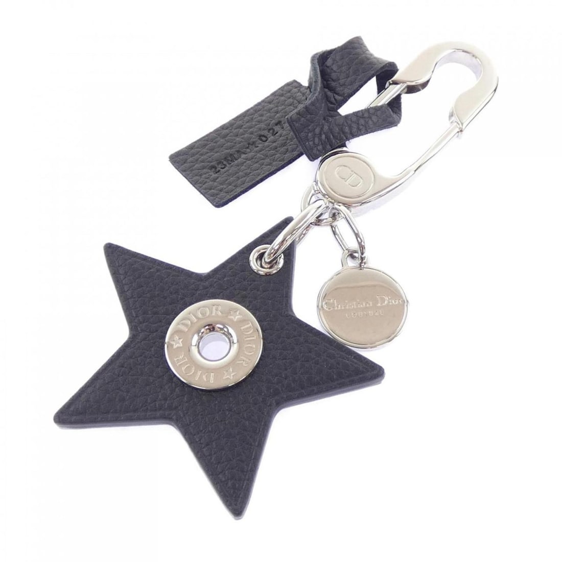 Christian Dior Dior 2ESKH581 Key Holder: --- Catalog ---Category: SizeSize (HxWxD): 6.5cm x 7cm / 2.55'' x 2.75''Category: DesignType: KeyringColor: Black, SilverGender: MenCategory: GeneralMPN: 2ESKH581Brand: Christian Dior--- Item List