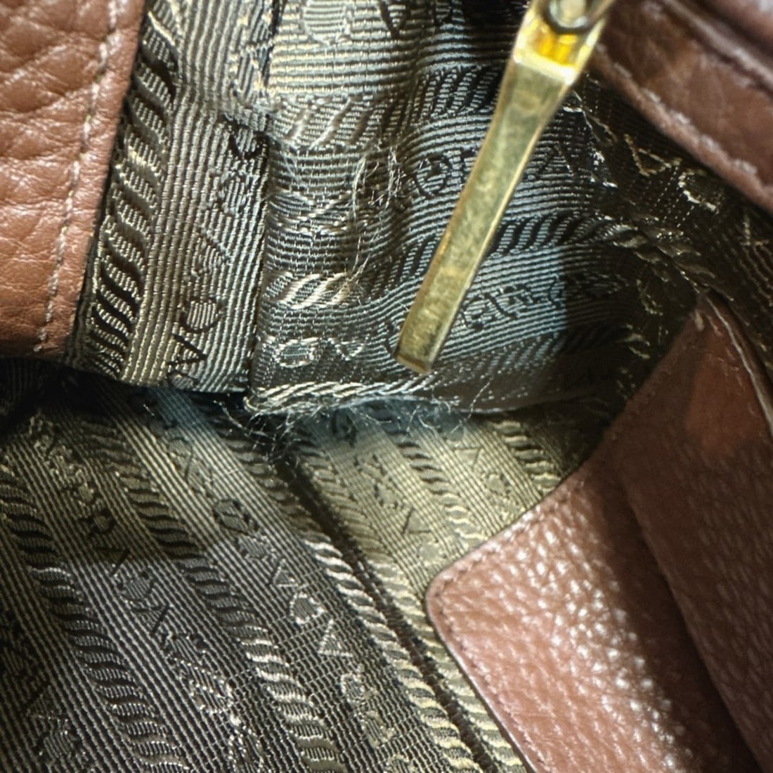 Gucci Padlock 409487 KLQIG Shoulder Bag - 9