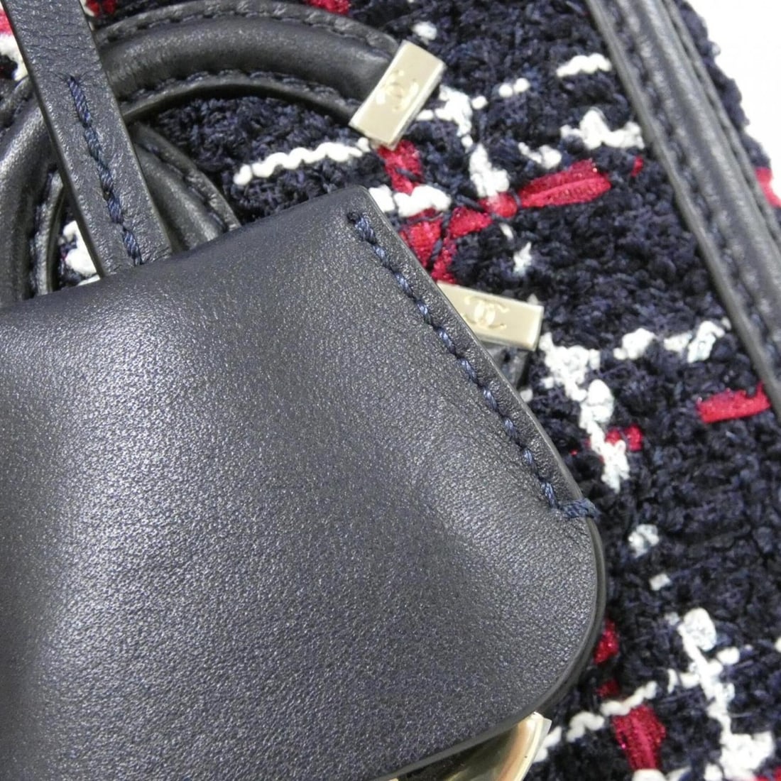 Chanel AS0988 handbag - 6