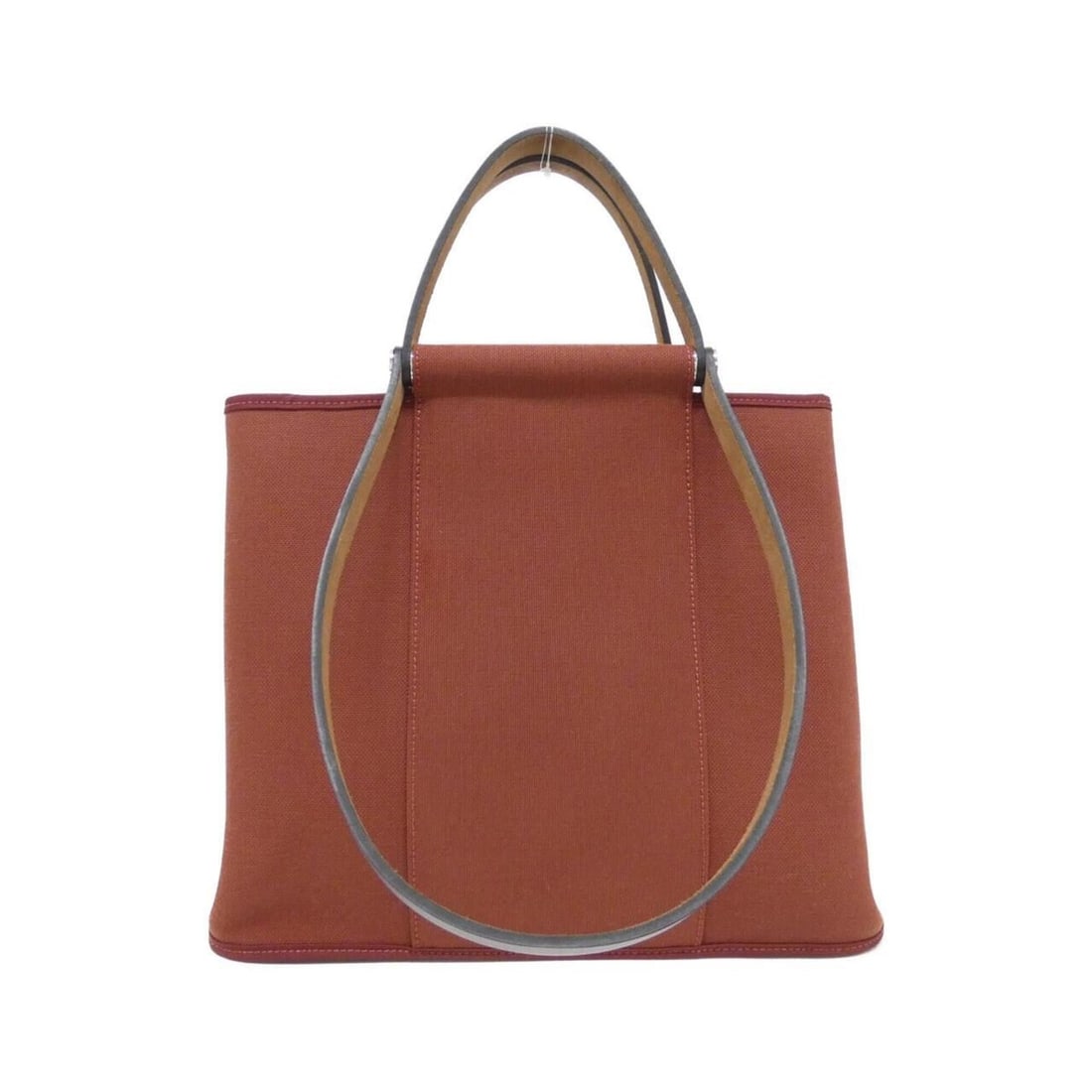 Hermes Cabas 32cm 068674CK Handbag: --- Catalog ---Category: SizeSize (HxWxD): 26cm x 32cm x 12cm / 10.23'' x 12.59'' x 4.72''Category: DesignType: HandbagColor: Ebene, Rouge HGender: Men,WomenHardware Color: SilverLeather/Fur Type: