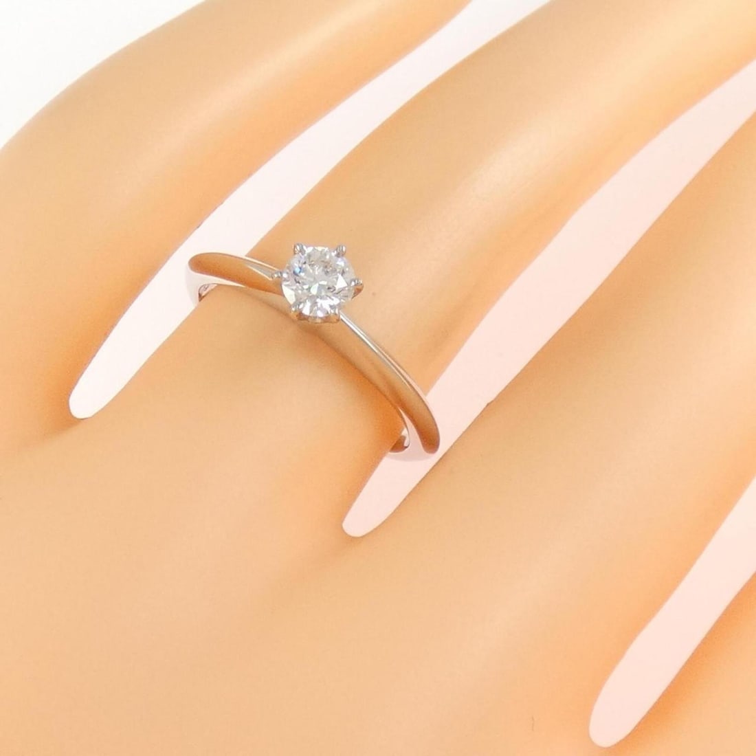 Tiffany Classic Solitaire Ring 0.28CT F VVS2 3EXT - 5