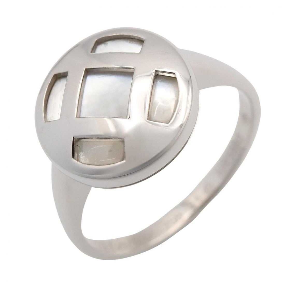 Cartier Pasha SH Ring - 18K White Gold (18KWG) Men's & Women's Clear Silver Tones: --- Catalog ---Category: SizeJP Size: 10.5US Size: 5.5Category: DesignType: Band ringColor: Clear, SilverGender: Men,WomenMaterial: White gold (18K)Category: GeneralBrand: Cartier--- Item List ---Sect