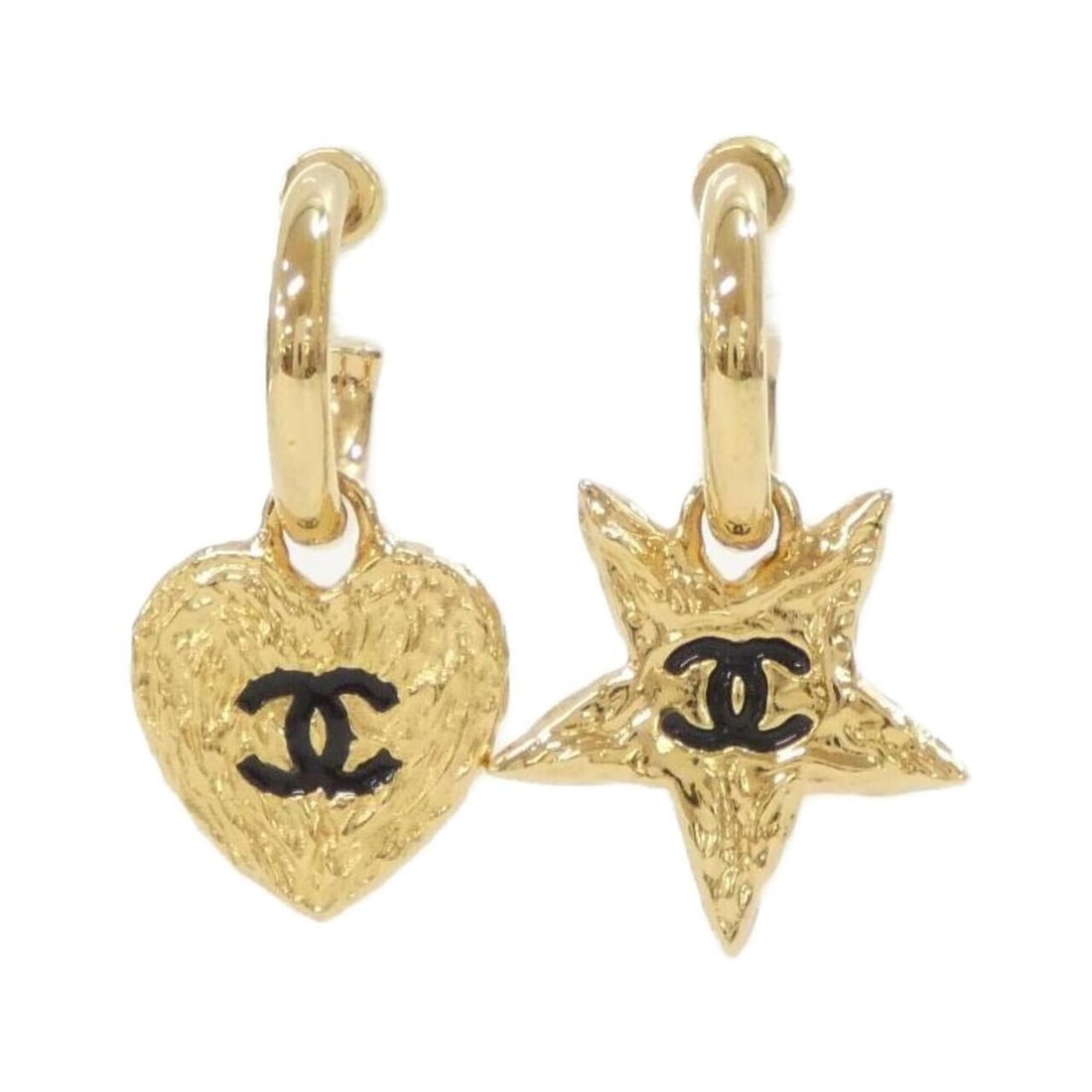 Chanel earrings: --- Catalog ---Category: SizeSize (HxWxD): 42.00mm x 25.00mm / 1.65'' x 0.98''Category: DesignType: Hoop earringsColor: Black, GoldGender: WomenCategory: GeneralBrand: Chanel--- Item List ---Section: