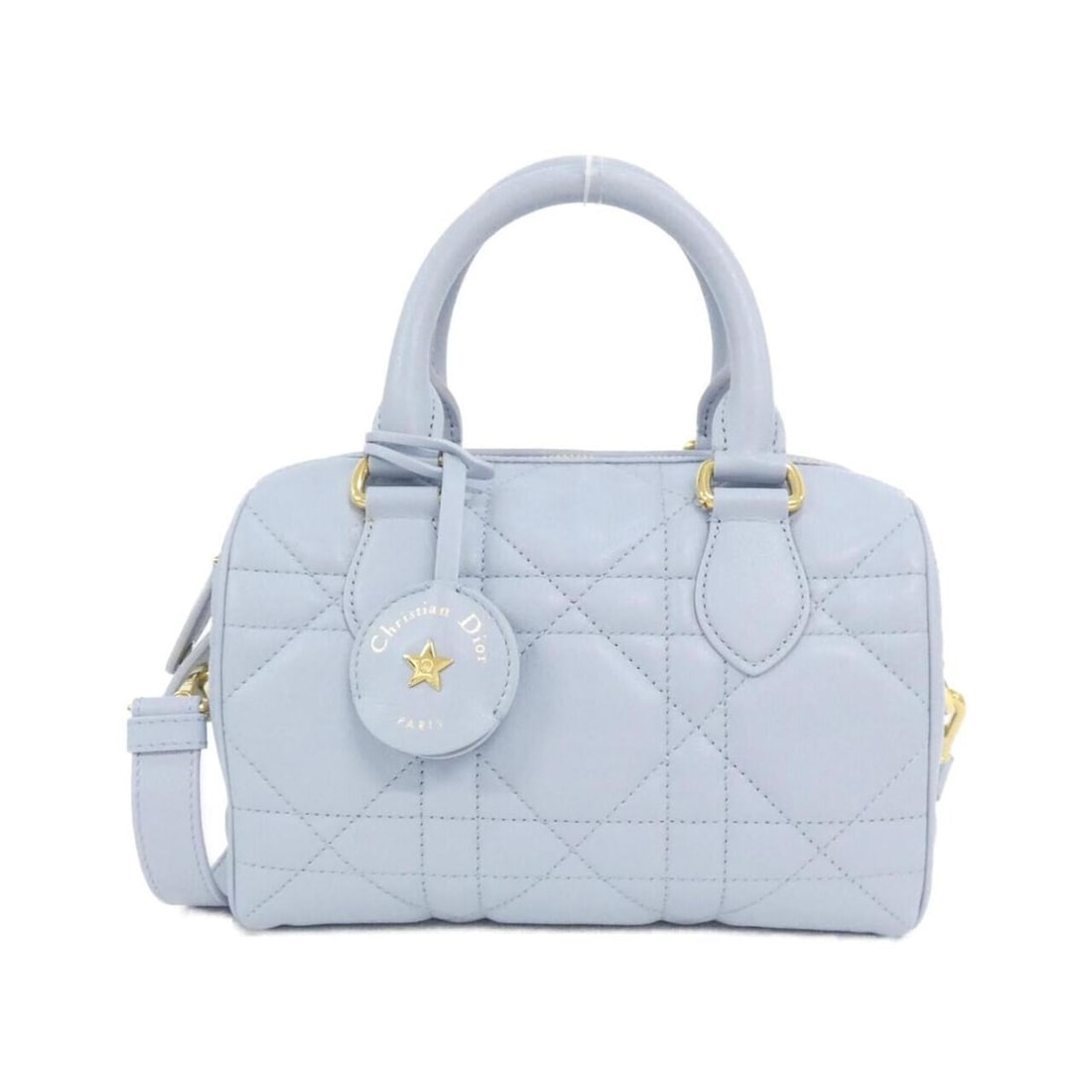 Christian Dior Groove 20 M1364UBOL Boston Bag: --- Catalog ---Category: SizeWeight: 670g / 1.47lb.Size (HxWxD): 14cm x 20cm x 1cm / 5.51'' x 7.87'' x 0.39''Strap Length: 114cm - 129cm / 44.88'' - 50.78''Handle Length: 23cm / 9.05''Category:
