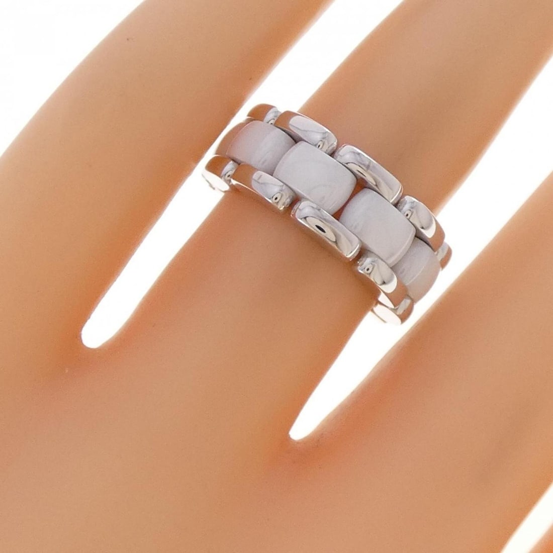 Chanel Ultra Collection Medium Ring - 4