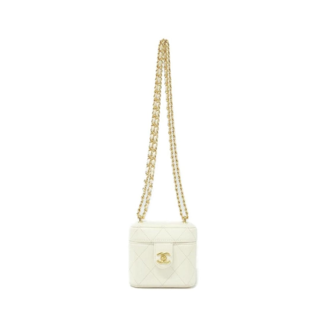 Chanel AP3459 Handbag, Clutch, Shoulder Bag: --- Catalog ---Category: SizeSize (HxWxD): 9.5cm x 10.5cm x 7.5cm / 3.74'' x 4.13'' x 2.95''Category: DesignType: Handbag, Shoulder bagColor: WhiteGender: WomenMaterial: Leather Hardware Color: