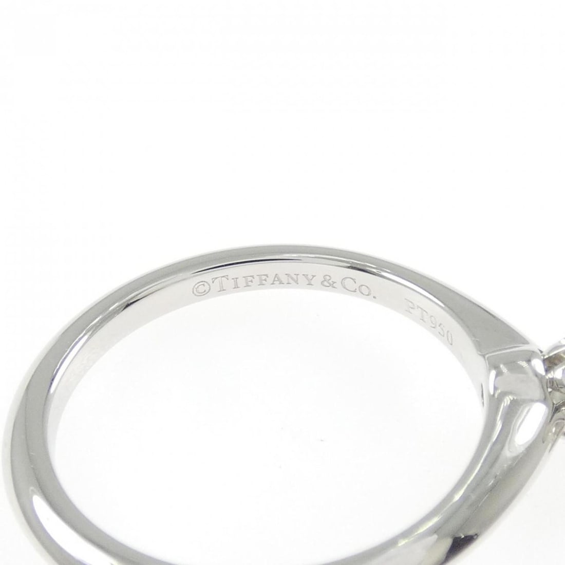 Tiffany Classic Solitaire Ring 0.39CT F VVS1 3EXT - 4