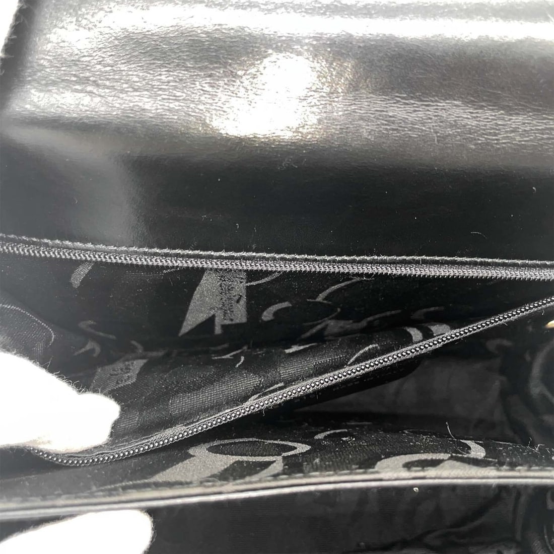 Louis Vuitton Monogram Eclipse District PM M45272 Shoulder Bag - 7
