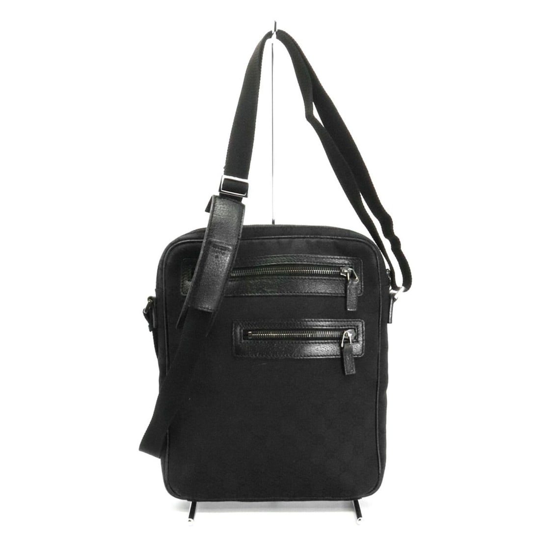 GUCCI 92551 Shoulder Bag GG Canvas Women's: --- Catalog ---Category: SizeSize (HxWxD): 27cm x 23cm x 4cm / 10.62'' x 9.05'' x 1.57''Strap Length: 80cm - 143cm / 31.49'' - 56.29''Category: DesignType: Shoulder bagColor: BlackGender: WomenClosure