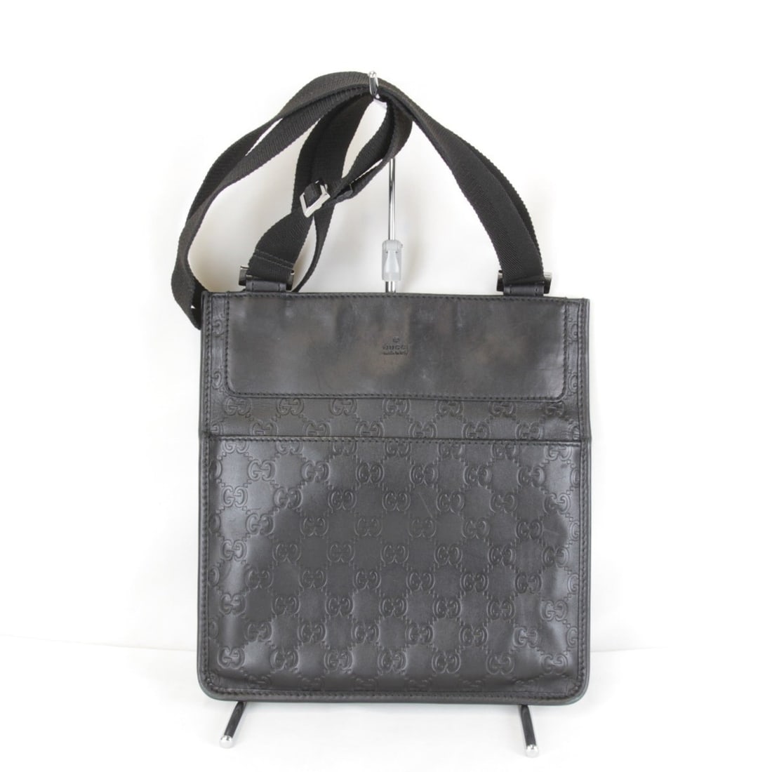 GUCCI 27639?200047 Shoulder Bag, Shima Leather, Black, Women's: --- Catalog ---Category: SizeWeight: 360g / 12.69oz.Size (HxWxD): 25cm x 24cm x 1.5cm / 9.84'' x 9.44'' x 0.59''Strap Length: 75cm / 29.52''Category: DesignType: Shoulder bagColor: BlackGender: WomenC