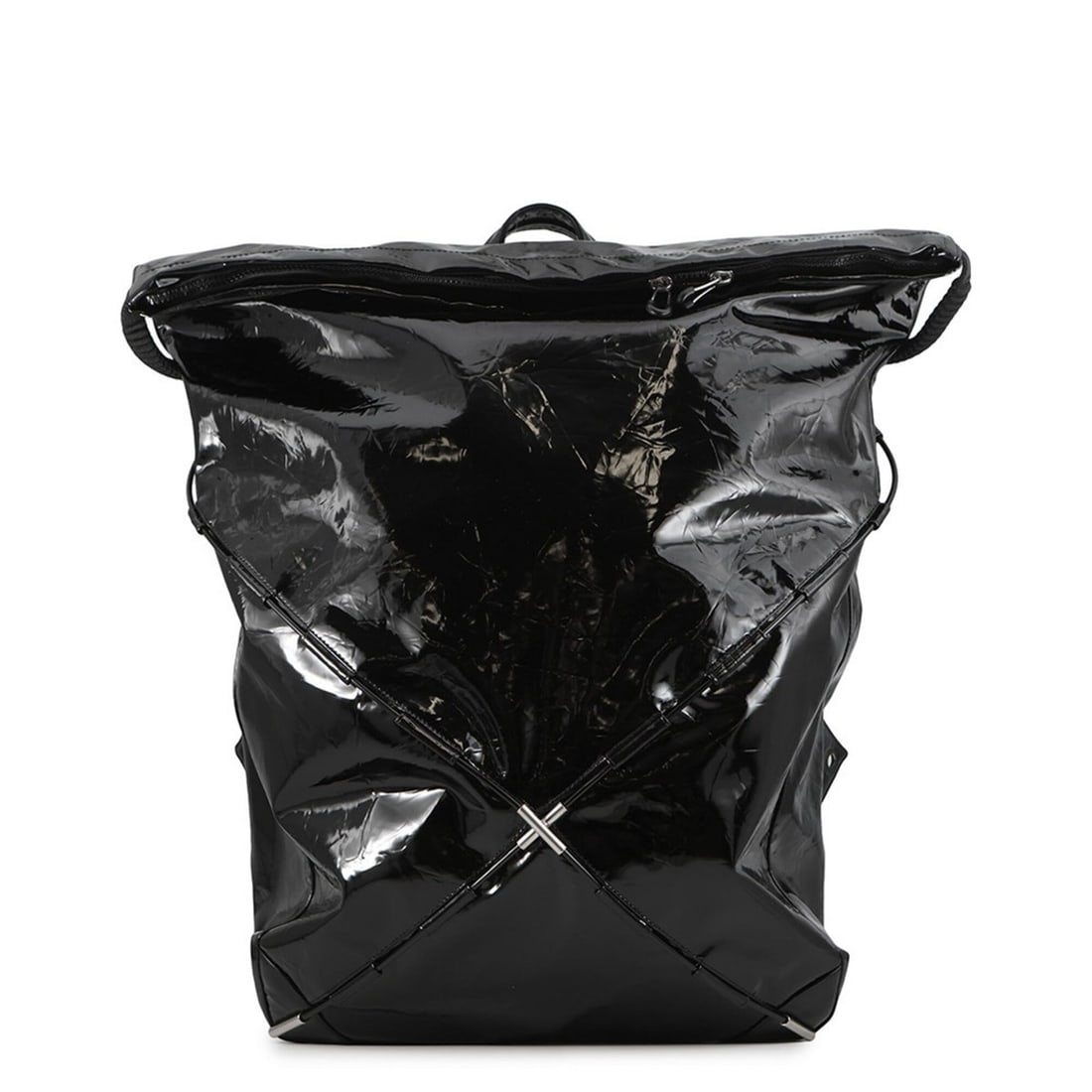 Bottega Veneta Tent Backpack Patent Leather 691386 BOTTEGA VENETA Black Handbag Men's: --- Catalog ---Category: SizeSize (HxWxD): 47cm x 33.5cm x 15cm / 18.5'' x 13.18'' x 5.9''Category: DesignType: HandbagColor: BlackGender: MenMaterial: Patent leather Category: GeneralMPN: 691386V1RW3