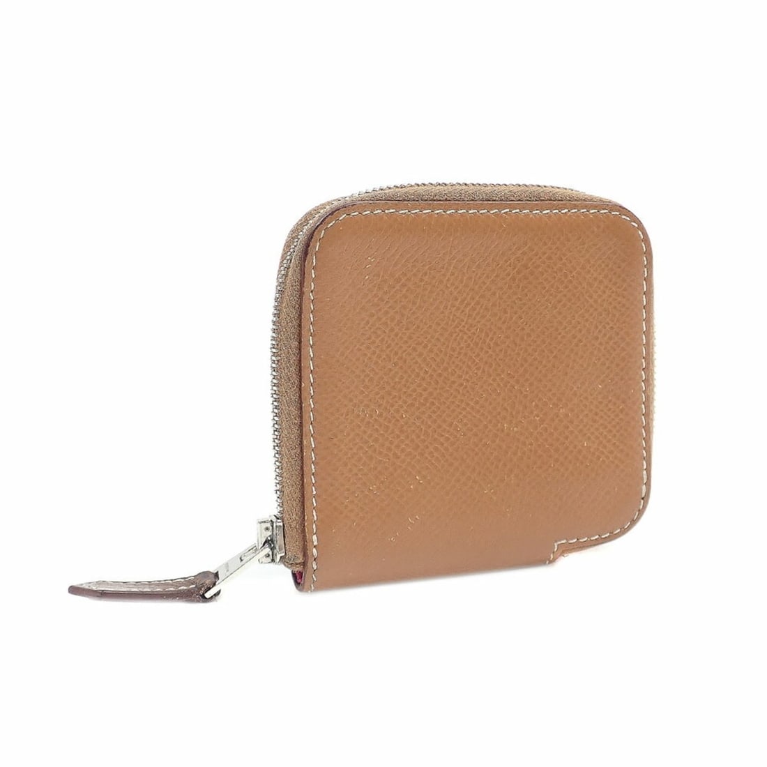 Hermes Azap Compact Silk In Coin Case for Women, Gold, Epsom Leather, Z Stamp, Circa 2021, HERMES: --- Catalog ---Category: SizeSize (HxWxD): 7.9cm x 7.5cm x 1.2cm / 3.11'' x 2.95'' x 0.47''Category: DesignType: Coin purse/coin caseColor: BrownGender: WomenMaterial: Epsom leather Category: GeneralB