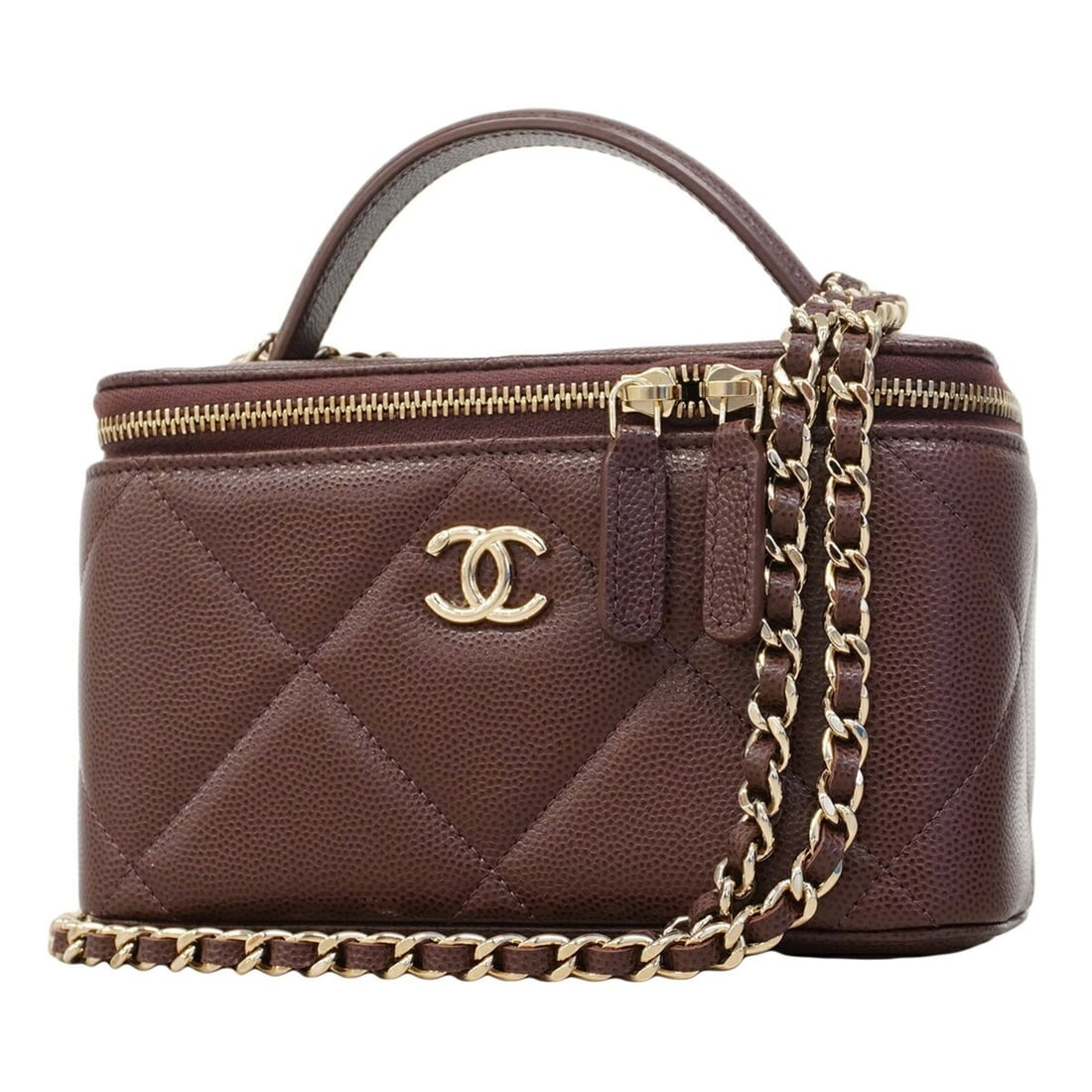 Chanel Matelassé handbag/vanity bag, caviar leather, brown/champagne, 2-way bag for women, P2960708: --- Catalog ---Category: SizeSize (HxWxD): 10cm x 16cm x 8cm / 3.93'' x 6.29'' x 3.14''Category: DesignType: Vanity bagColor: BrownGender: WomenMaterial: Grained Calfskin Hardware Color: Champagne gol
