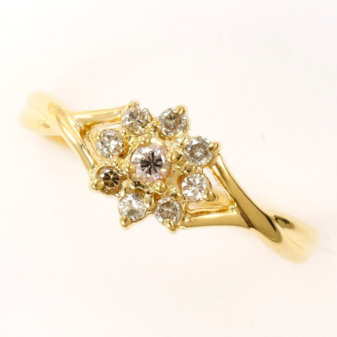 18K (18-karat) Yellow Gold Ring with 0.15 ct Diamond, Total Weight 1.3g, Jewelry (1 of 7)