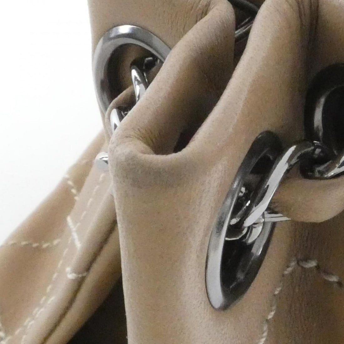 Chanel shoulder bag - 4