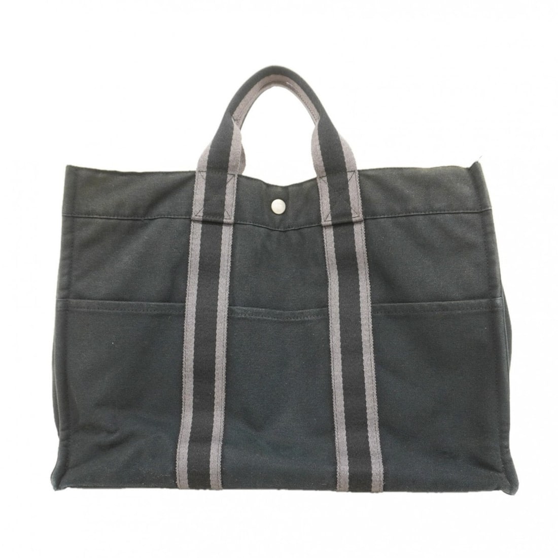 Hermes Fourre-Tout MM Canvas Tote Bag, Black, Men's & Women's: --- Catalog ---Category: SizeSize (HxWxD): 31cm x 42cm x 10cm / 12.2'' x 16.53'' x 3.93''Category: DesignType: Tote bagColor: BlackGender: Men,WomenMaterial: Canvas Hardware Color: SilverCategory: Gen