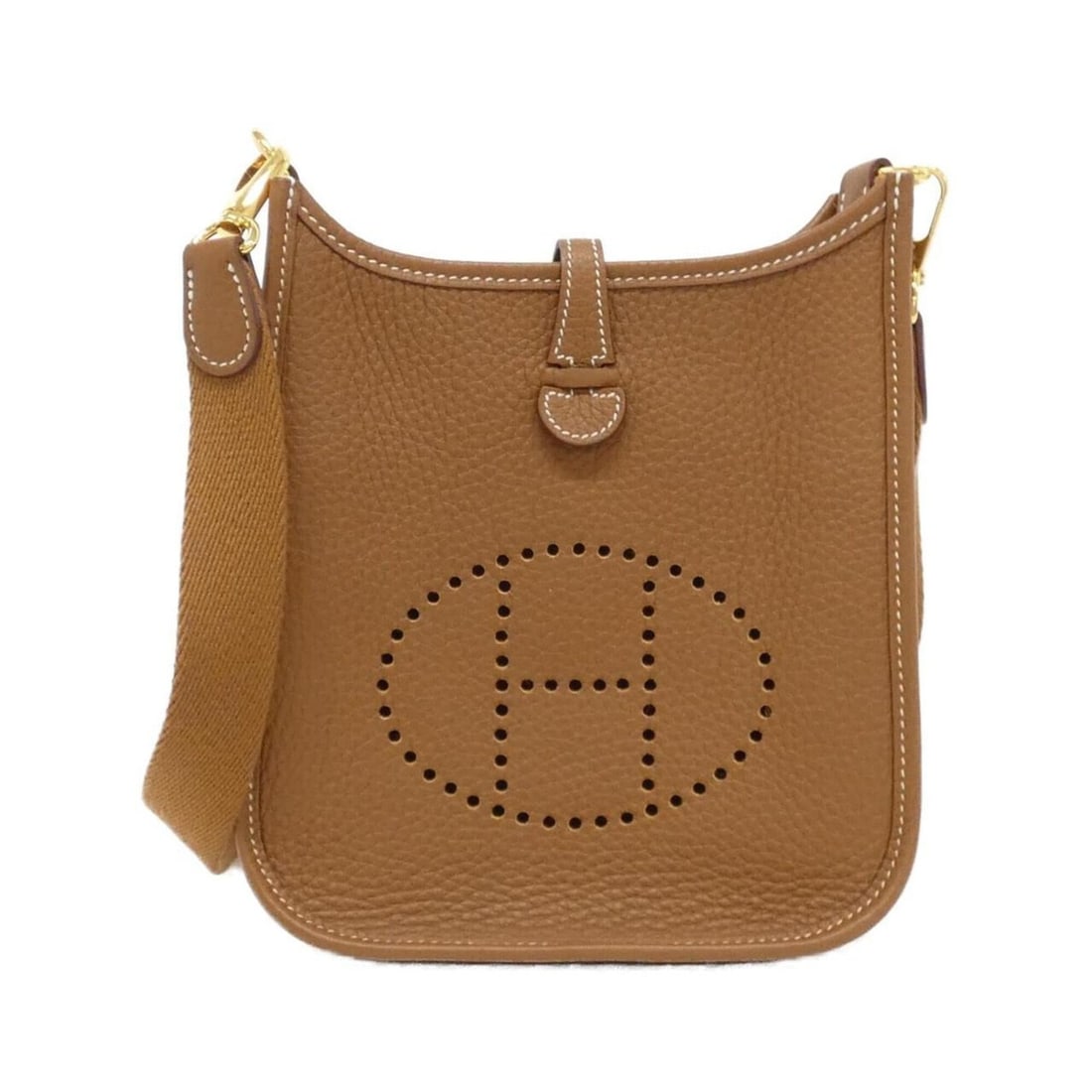 Hermes Evelyne Amazon 16cm 069426CC Shoulder Bag: --- Catalog ---Category: SizeSize (HxWxD): 18cm x 17cm x 5.5cm / 7.08'' x 6.69'' x 2.16''Category: DesignType: Shoulder bagColor: GoldGender: WomenMaterial: Taurillon clemence leather Hardware Color: 