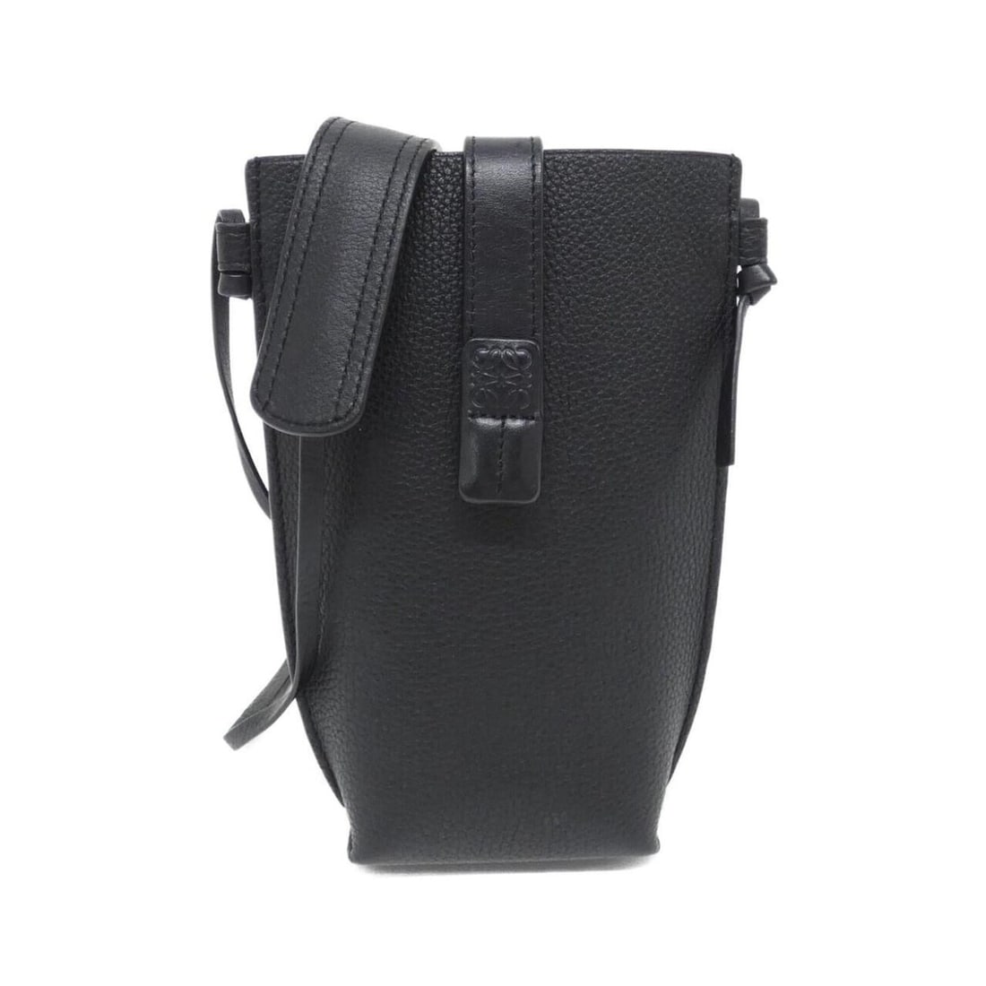 Loewe Pocket 124 12 Z45 Shoulder Bag: --- Catalog ---Category: SizeSize (HxWxD): 17cm x 8cm x 4cm / 6.69'' x 3.14'' x 1.57''Category: DesignType: Shoulder bagColor: BlackGender: Men,WomenMaterial: Leather Leather/Fur Type: