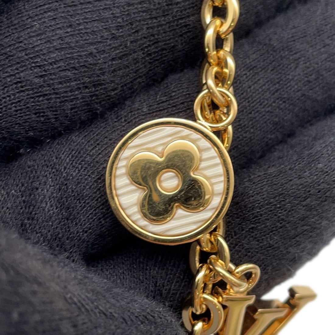 Louis Vuitton Petite Bague Empreinte Ring - 9