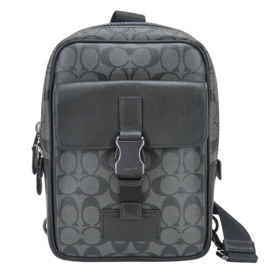 Coach Body Bag Signature C2711 Coated Canvas Leather Grey Black Shoulder for Men COACH: --- Catalog ---Category: SizeSize (HxWxD): 27cm x 20cm x 6cm / 10.62'' x 7.87'' x 2.36''Category: DesignType: Sling bagColor: Black, GrayGender: MenMaterial: PVC , Coated canvas , Leather Category: Ge
