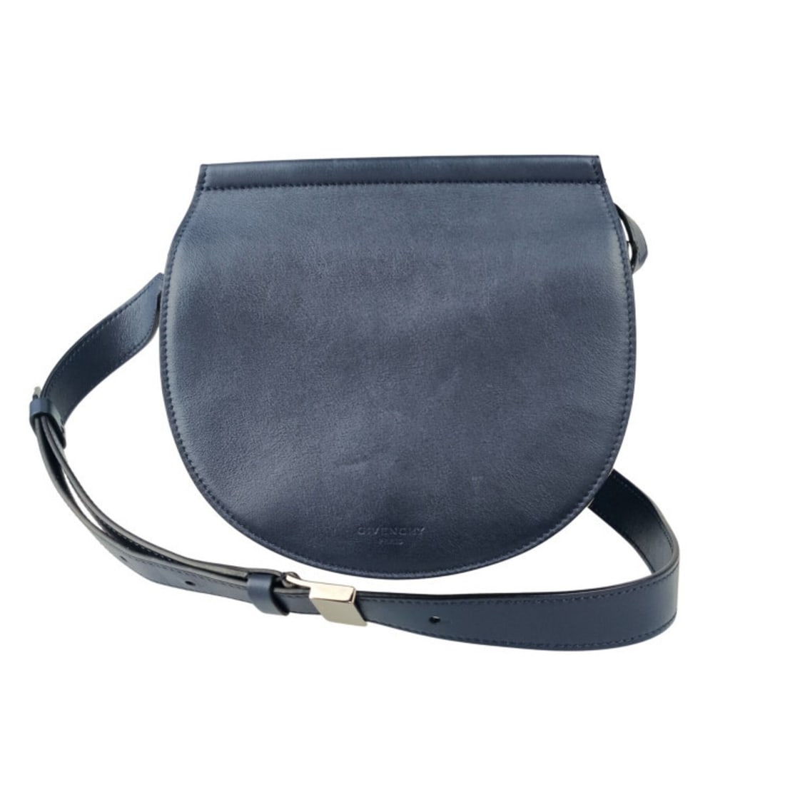 GIVENCHY Infinity Mini Saddle Bag, Navy Calf Leather, Women's Handbag: --- Catalog ---Category: SizeSize (HxWxD): 18cm x 21.5cm x 9cm / 7.08'' x 8.46'' x 3.54''Category: DesignType: Shoulder bagColor: NavyGender: WomenMaterial: Leather Leather/Fur Type: CalfskinCategory: