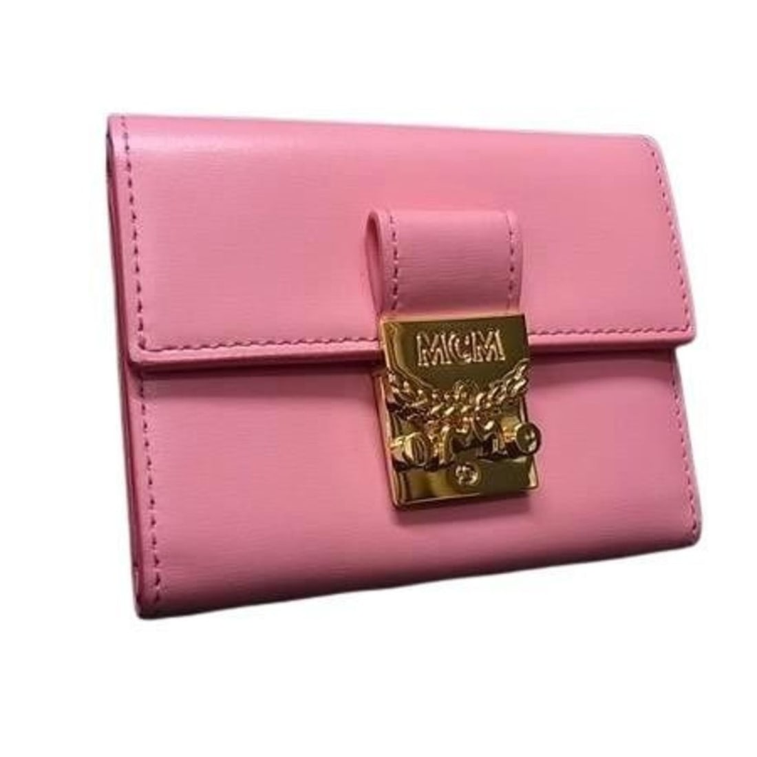 MCM Patricia Tri-fold Wallet MYSBAPA01QV001 Pink Leather Women's: --- Catalog ---Category: SizeSize (HxWxD): 7.8cm x 10cm x 1cm / 3.07'' x 3.93'' x 0.39''Category: DesignType: Wallet (tri-fold)Color: PinkGender: WomenMaterial: Leather Category: GeneralMPN: MYSBAPA01