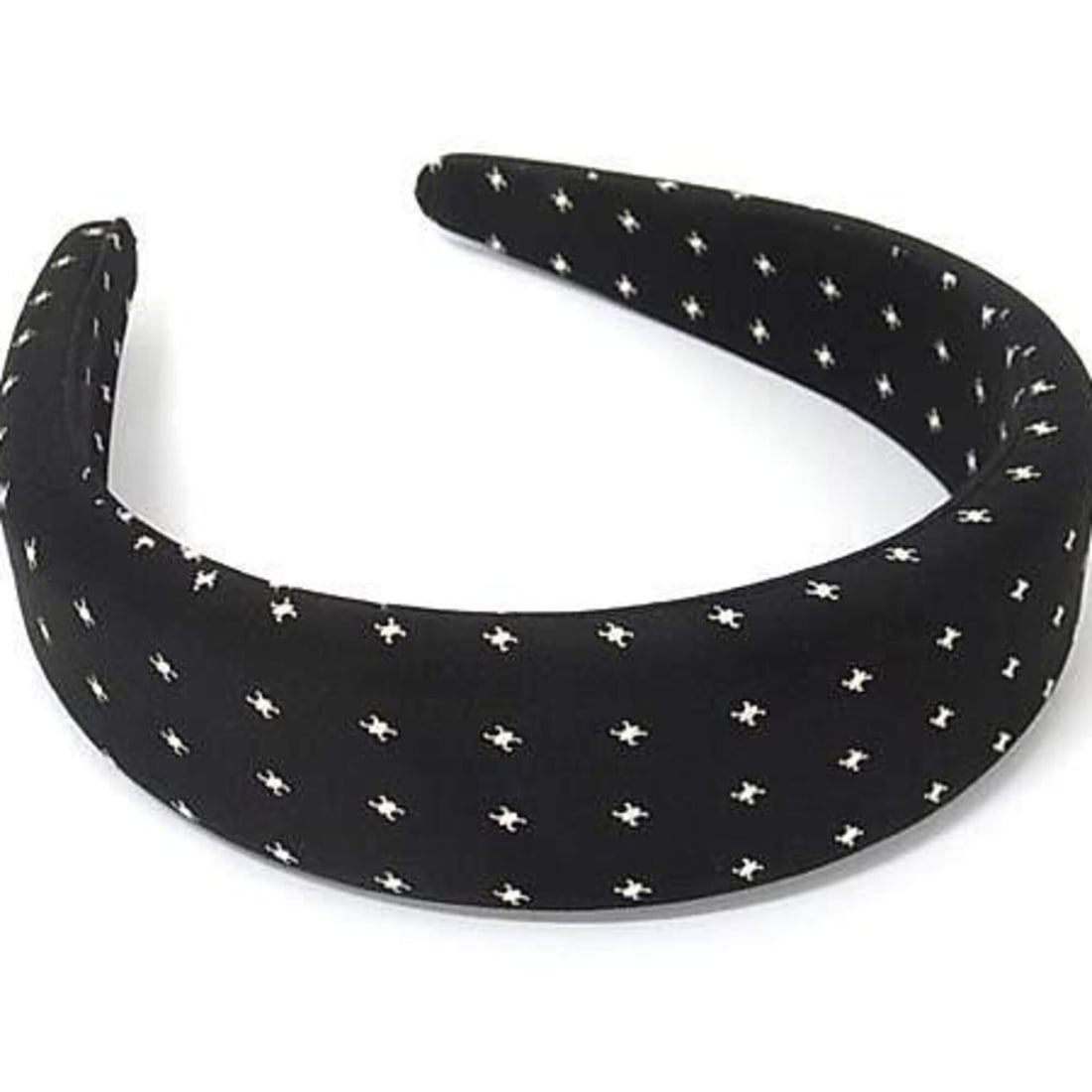 CELINE Micro Triomphe Hairband, Black Silk, for Women: --- Catalog ---Category: SizeSize (LxW): 3.8cm / 1.49''Category: DesignType: Alice bandColor: BlackGender: WomenMaterial: SilkCategory: GeneralBrand: CelineCountry of Origin: Italy--- Item List ---Sec