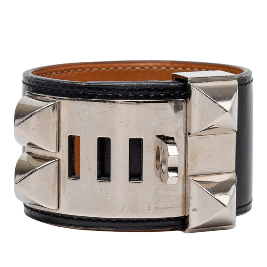 Hermes Collier de Chien Bracelet, Size S, Black Box Calf Leather, Women's.: --- Catalog ---Category: SizeLength: 16cm / 6.29''Category: DesignType: Charm braceletColor: BlackGender: WomenMaterial: Box calf leatherCategory: GeneralBrand: Hermes--- Item List ---Section: Conditi