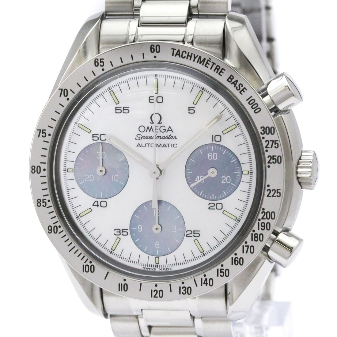 OMEGA Speedmaster MOP Dial LTD Edition in Japan Watch 3502.74 Polished: --- Catalog ---Category: SizeCase Diameter: 39mm / 1.54''Category: DesignType: WristwatchStyle: SportGender: MenColor (Dial): White shellMaterial (Band): Stainless steelMaterial (Case): Stainless stee