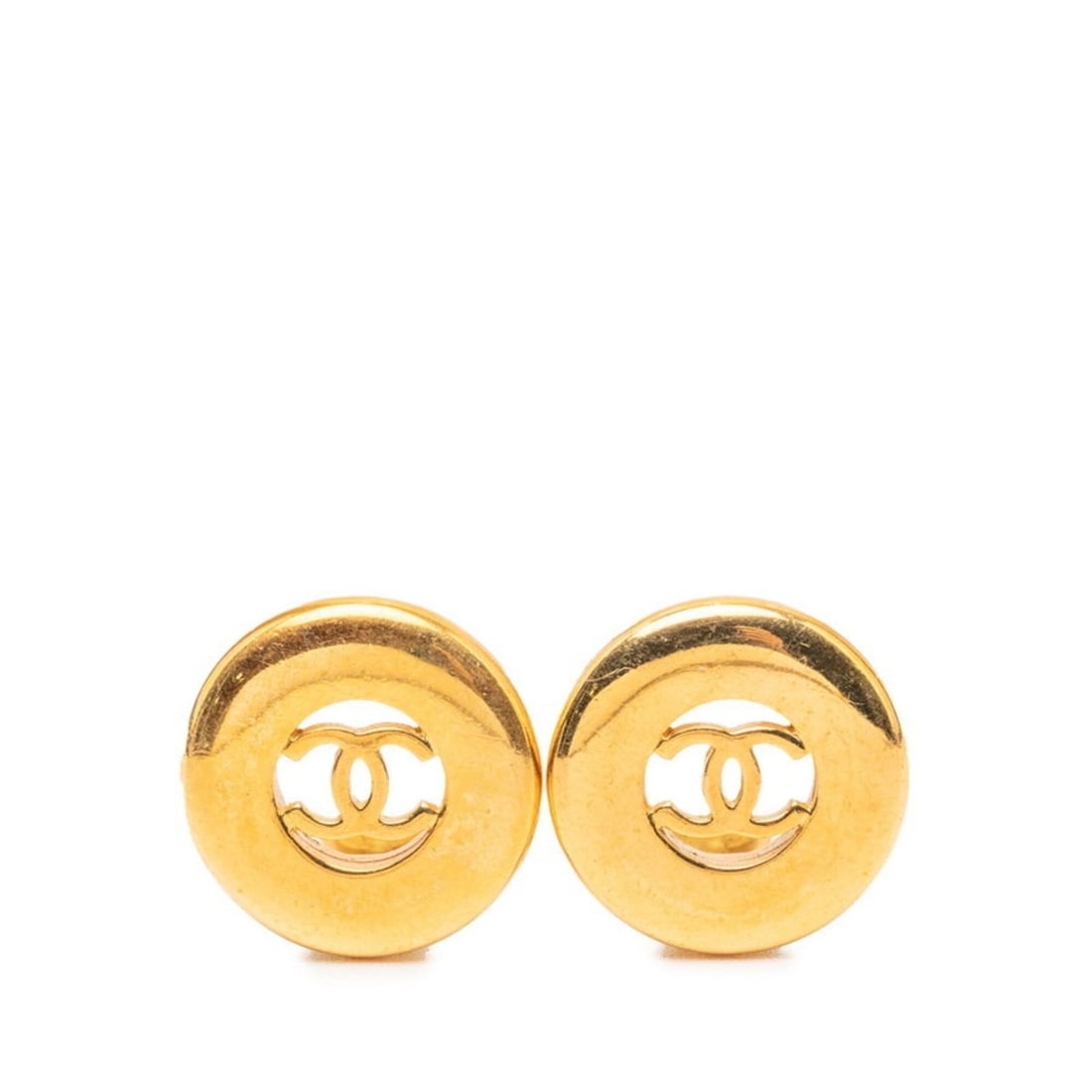 Chanel Vintage Coco Mark Earrings, Gold Plated, Women's CHANEL: --- Catalog ---Category: SizeSize (HxWxD): 24.40mm x 24.40mm / 0.96'' x 0.96''Category: DesignType: Clip earringsColor: GoldGender: WomenMaterial: Gold platingCategory: GeneralBrand: Chanel--- Item Li
