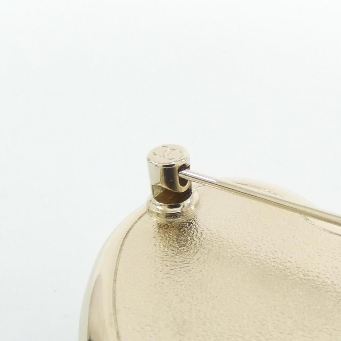 Chanel AB7006 Brooch - 3