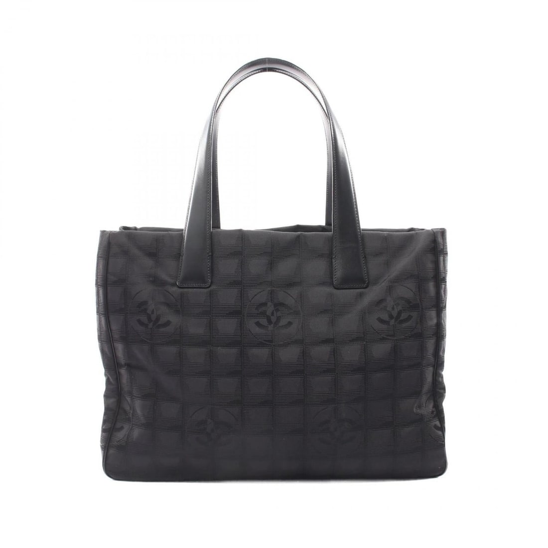 Chanel New Travel Line MM Tote Bag Handbag Leather Nylon Canvas Women's Black A15991: --- Catalog ---Category: SizeSize (HxWxD): 25cm x 34cm x 14.5cm / 9.84'' x 13.38'' x 5.7''Handle Length: 48cm / 18.89''Category: DesignType: Handbag, Tote bagColor: BlackGender: WomenMaterial: Leather