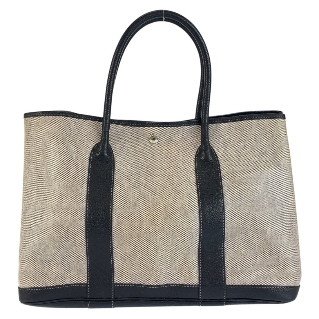 HERMES Garden Party PM Grey Black Silver Hardware Toile H Leather Tote Bag Handbag for Women: --- Catalog ---Category: SizeSize (HxWxD): 25cm x 37cm x 15cm / 9.84'' x 14.56'' x 5.9''Category: DesignType: Handbag, Tote bagColor: Black, GrayGender: WomenMaterial: Toile H , Leather Category: