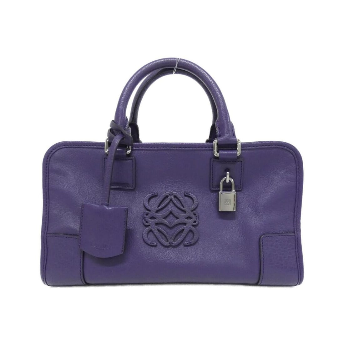 Loewe Amazona 352 95 A03 Handbag: --- Catalog ---Category: SizeSize (HxWxD): 16cm x 29cm x 12cm / 6.29'' x 11.41'' x 4.72''Category: DesignType: HandbagColor: PurpleGender: WomenMaterial: Leather Hardware Color: SilverLeather/Fur