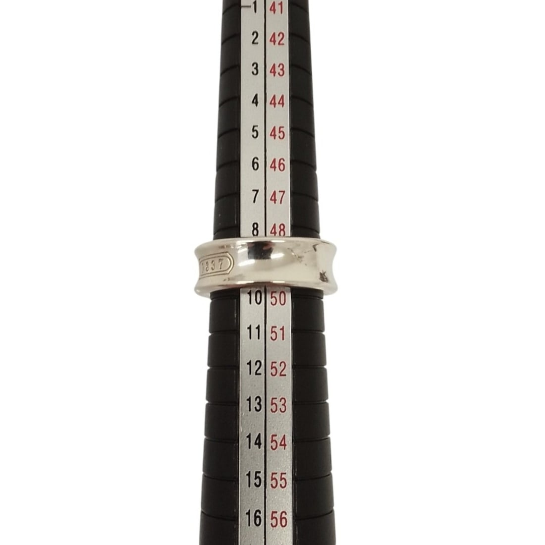 Van Cleef & Arpels Perlee Small Ring - 9