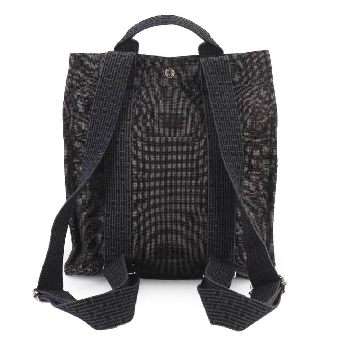 Hermes Her Line Sac Ad MM Backpack, Canvas, Grey: --- Catalog ---Category: SizeSize (HxWxD): 35cm x 31cm x 12cm / 13.77'' x 12.2'' x 4.72''Category: DesignType: BackpackColor: GrayGender: WomenMaterial: Canvas Category: GeneralBrand: HermesCountry