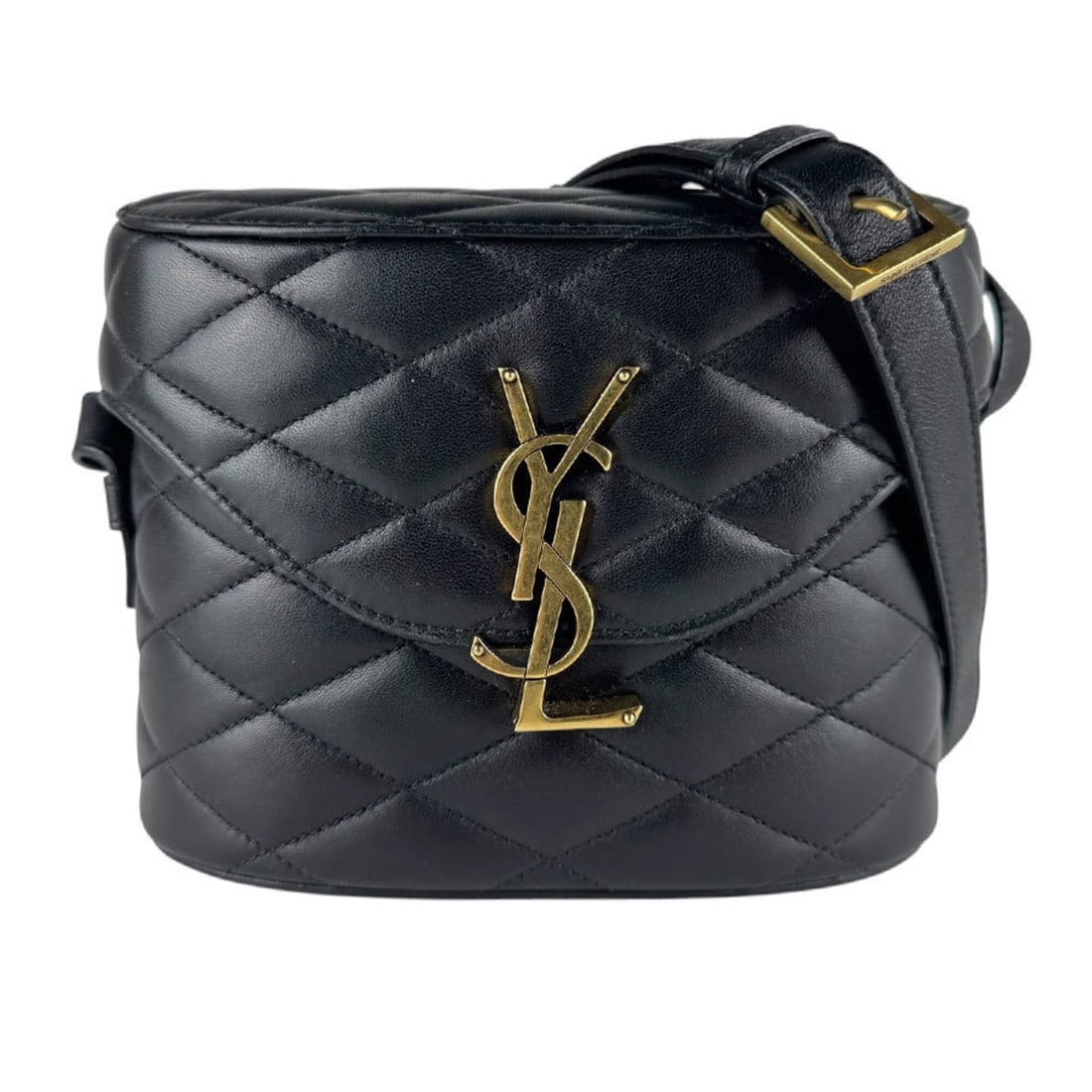 Saint Laurent June Box Leather Shoulder Bag, Black, Women's, 710080 z9883: --- Catalog ---Category: SizeSize (HxWxD): 15cm x 19cm x 7cm / 5.9'' x 7.48'' x 2.75''Category: DesignType: Shoulder bagColor: BlackGender: WomenMaterial: Leather Category: GeneralMPN: 710080Brand: