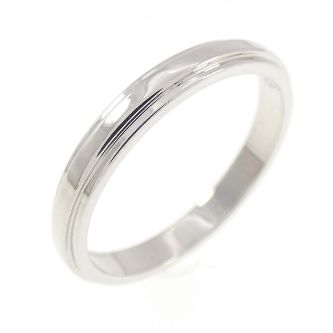 Cartier Damour Ring: --- Catalog ---Category: SizeUS Size: 4Brand Size: 47Category: DesignType: Band ringGender: WomenMaterial: Platinum 950Category: GeneralMPN: B4093900Brand: Cartier--- Item List ---Section: