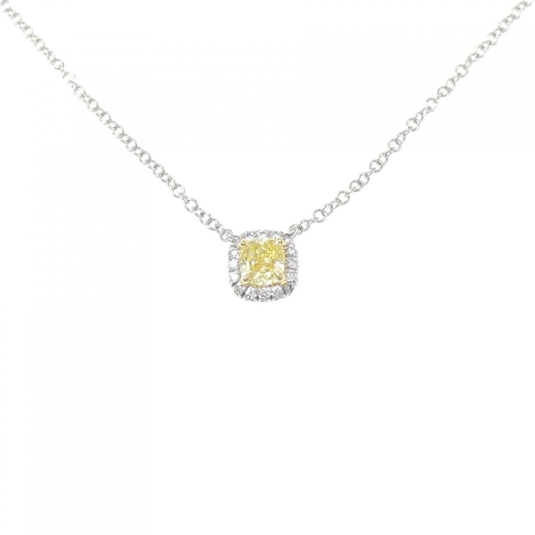 Tiffany & Co. Soleste Necklace 0.24CT FVY IF: --- Catalog ---Category: SizePendant Size: 5.4mm x 5.4mm / 0.21'' x 0.21''Neck Circumference: 41 cm / 16.14''Category: DesignStone: DiamondGender: WomenMaterial: Platinum 950, Yellow gold