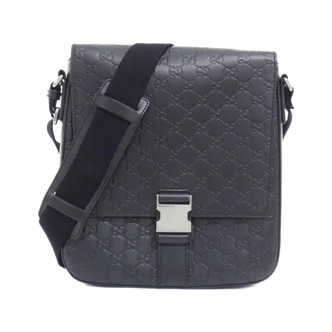 Gucci 406368 CWCBX Shoulder Bag: --- Catalog ---Category: SizeSize (HxWxD): 26cm x 25cm x 6cm / 10.23'' x 9.84'' x 2.36''Category: DesignType: Shoulder bagColor: BlackGender: MenMaterial: Leather Hardware Color: SilverCategory: