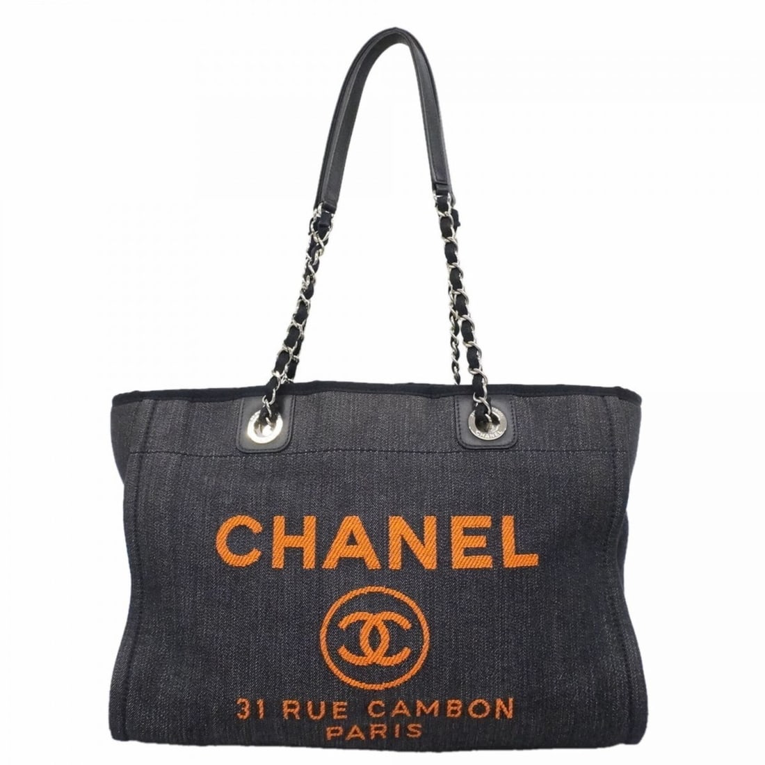 Chanel Deauville Chain Tote Bag, Denim Blue, Women's, P3018896: --- Catalog ---Category: SizeSize (HxWxD): 28cm x 34cm x 17cm / 11.02'' x 13.38'' x 6.69''Category: DesignType: Tote bagColor: BlueGender: WomenMaterial: Denim Hardware Color: SilverCategory: GeneralB